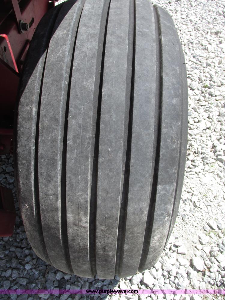 image for item F7394 1994 Case IH 8465A round baler