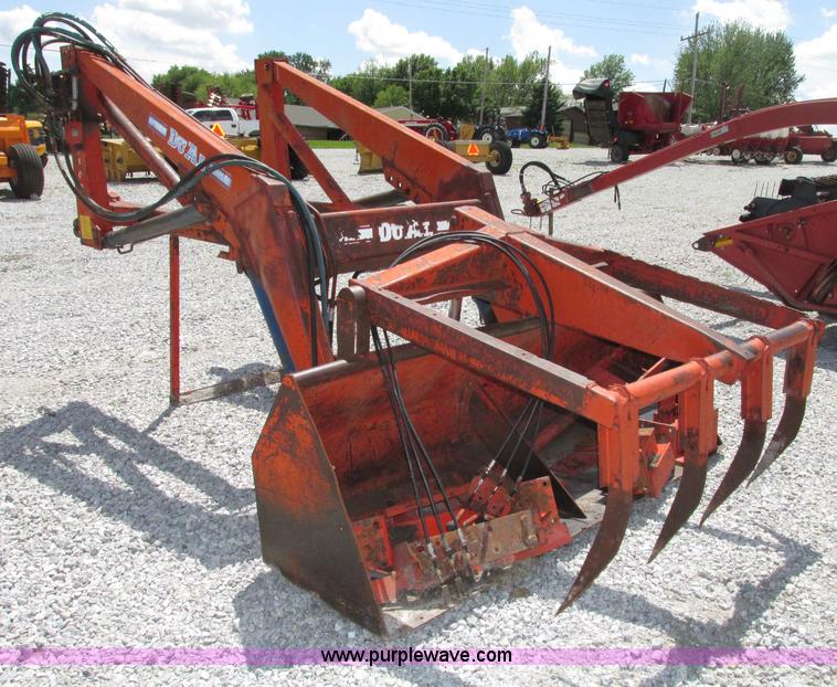 image for item F7396 Du-Al 3100 loader attachment and grapple