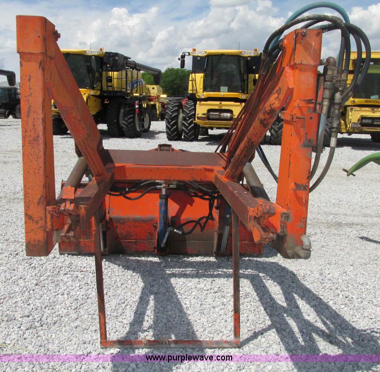 image for item F7396 Du-Al 3100 loader attachment and grapple