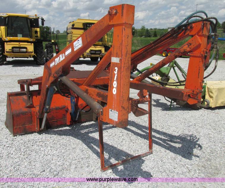image for item F7396 Du-Al 3100 loader attachment and grapple