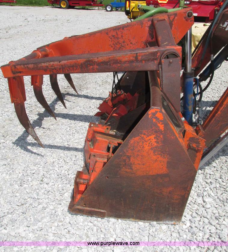 image for item F7396 Du-Al 3100 loader attachment and grapple