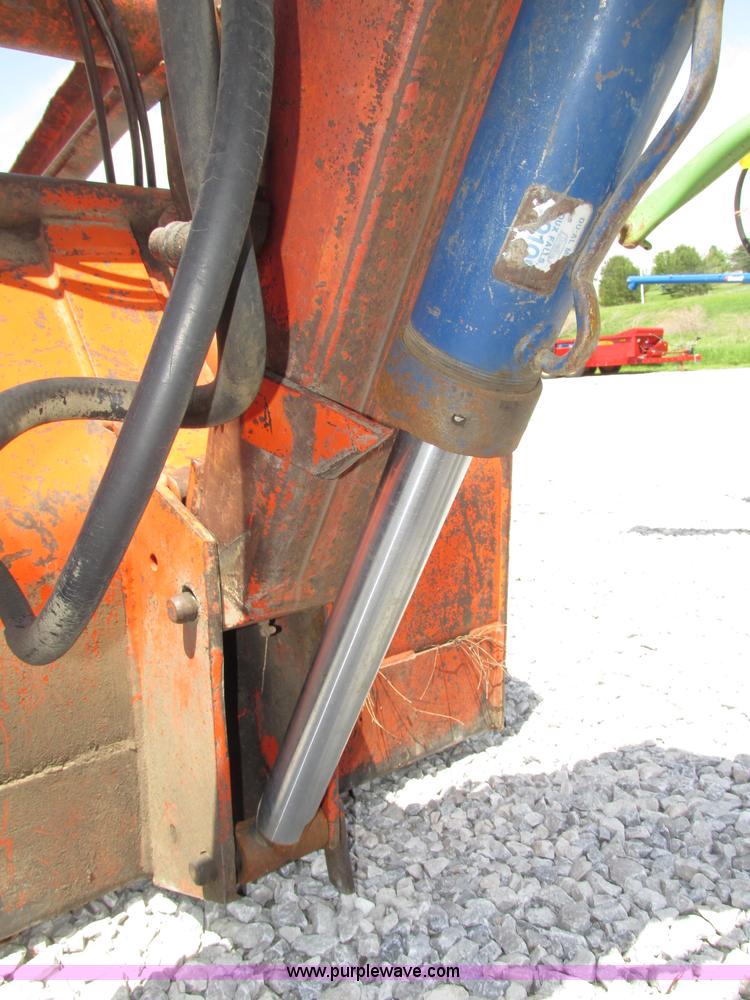 image for item F7396 Du-Al 3100 loader attachment and grapple
