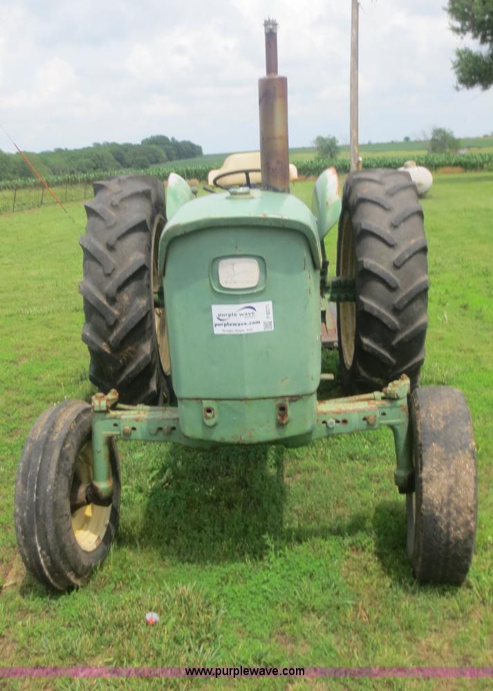 image for item F8271 John Deere 2120 tractor
