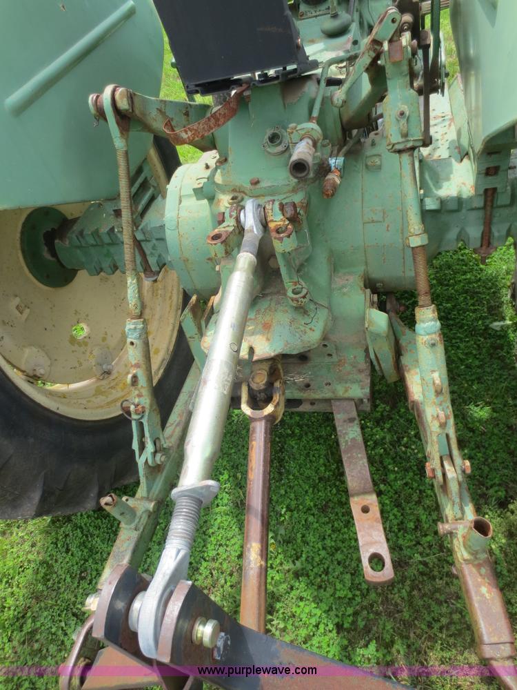 image for item F8271 John Deere 2120 tractor