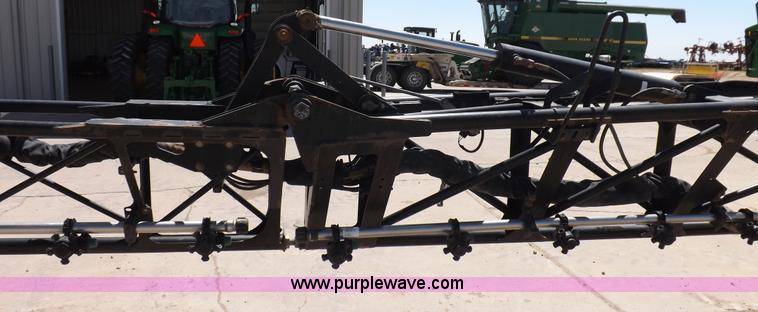 image for item F8272 2010 John Deere 4930 self-propelled sprayer