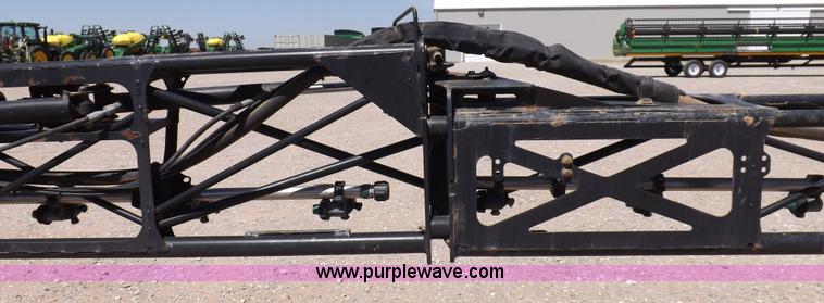 image for item F8272 2010 John Deere 4930 self-propelled sprayer