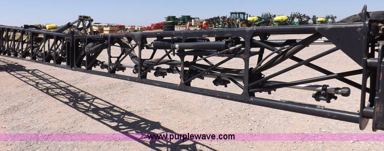 image for item F8272 2010 John Deere 4930 self-propelled sprayer