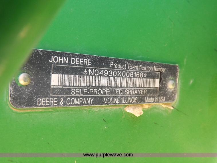image for item F8272 2010 John Deere 4930 self-propelled sprayer