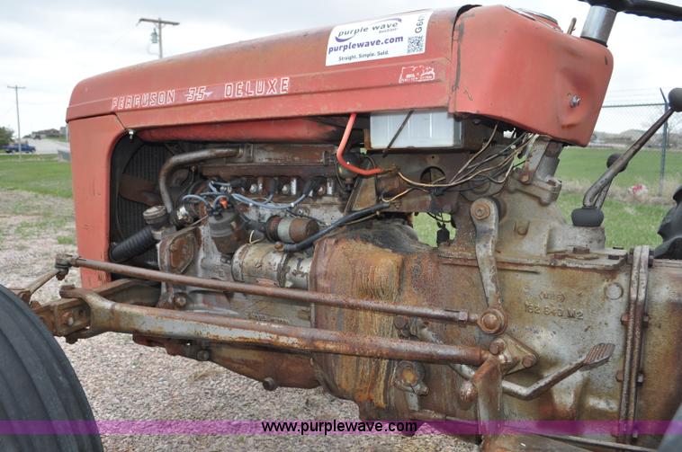 image for item G6475 1959 Massey-Ferguson TO-35 Deluxe tractor