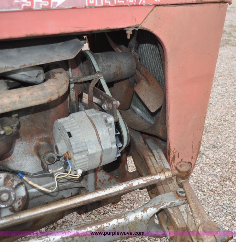 image for item G6475 1959 Massey-Ferguson TO-35 Deluxe tractor