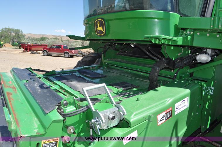 image for item G6478 2011 John Deere 9870 STS combine
