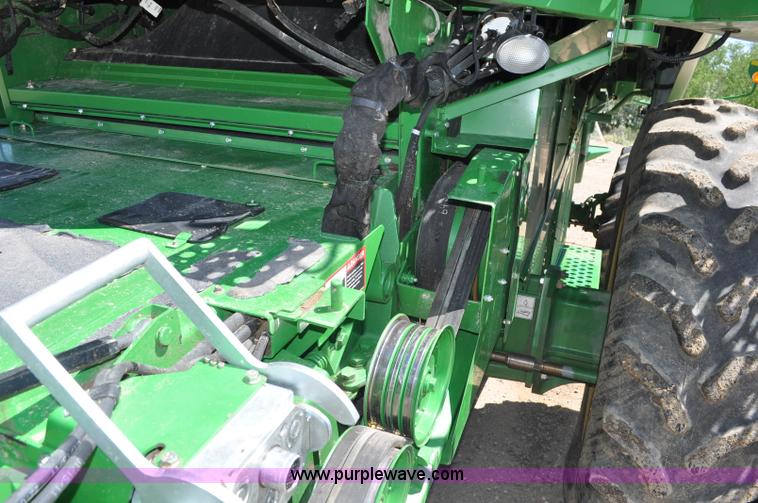 image for item G6478 2011 John Deere 9870 STS combine