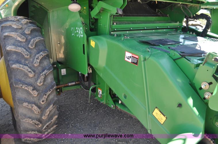 image for item G6478 2011 John Deere 9870 STS combine