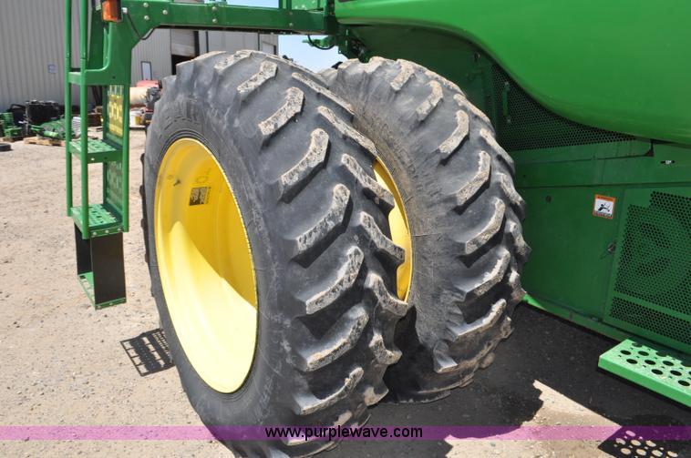 image for item G6478 2011 John Deere 9870 STS combine