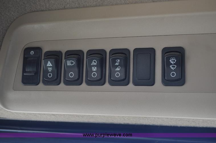 image for item G6478 2011 John Deere 9870 STS combine