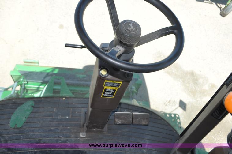 image for item G6478 2011 John Deere 9870 STS combine