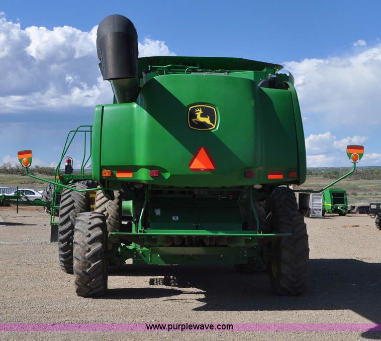 image for item G6479 2009 John Deere 9770 STS combine