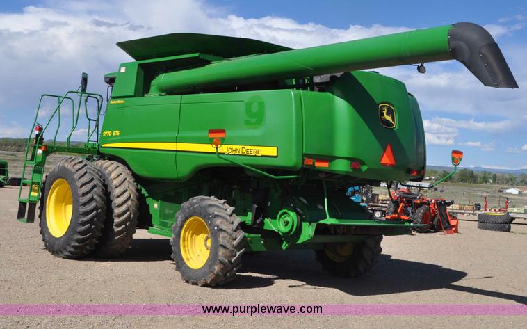 image for item G6479 2009 John Deere 9770 STS combine