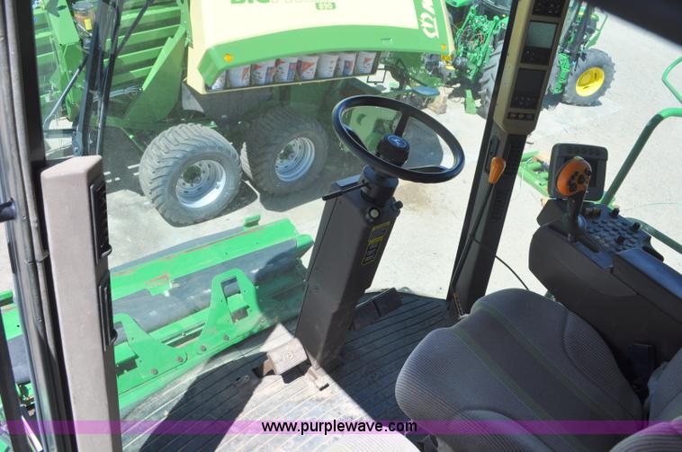 image for item G6479 2009 John Deere 9770 STS combine