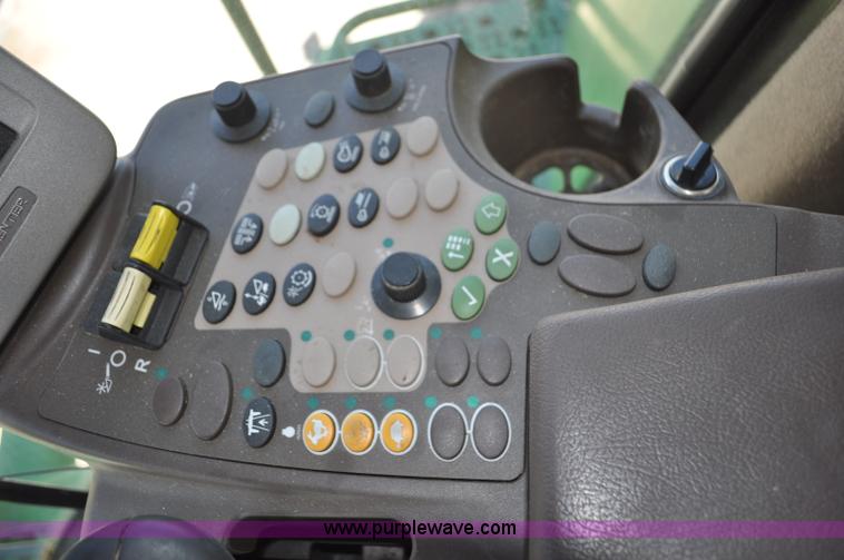 image for item G6479 2009 John Deere 9770 STS combine