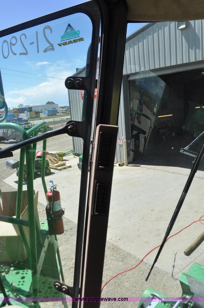 image for item G6479 2009 John Deere 9770 STS combine