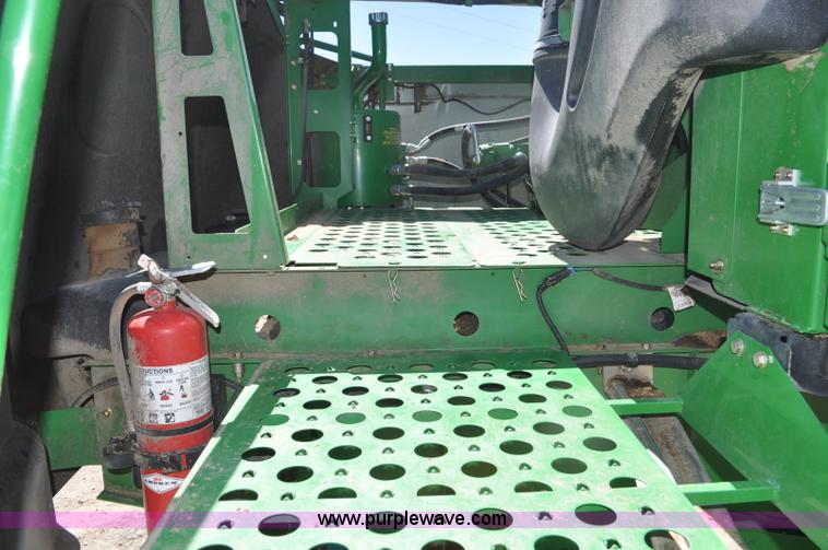 image for item G6479 2009 John Deere 9770 STS combine