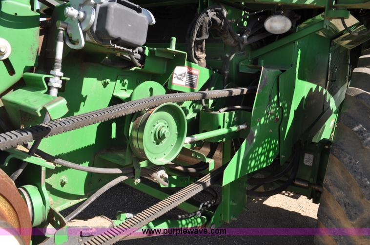 image for item G6479 2009 John Deere 9770 STS combine