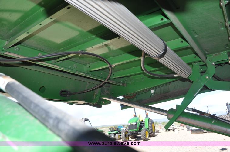 image for item G6479 2009 John Deere 9770 STS combine