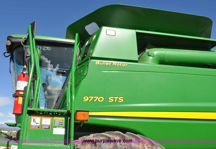 image for item G6479 2009 John Deere 9770 STS combine