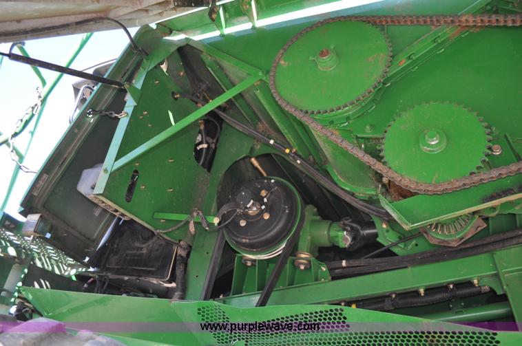 image for item G6479 2009 John Deere 9770 STS combine