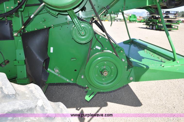 image for item G6479 2009 John Deere 9770 STS combine