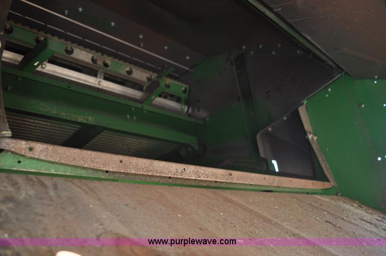 image for item G6479 2009 John Deere 9770 STS combine
