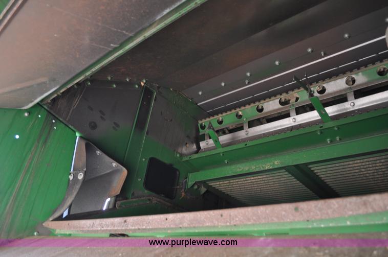 image for item G6479 2009 John Deere 9770 STS combine