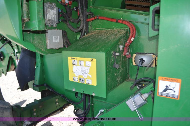 image for item G6479 2009 John Deere 9770 STS combine