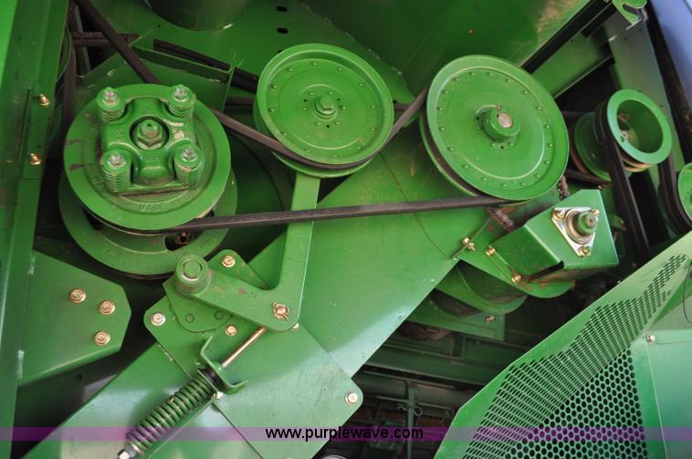 image for item G6479 2009 John Deere 9770 STS combine