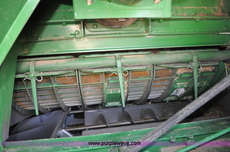 image for item G6479 2009 John Deere 9770 STS combine