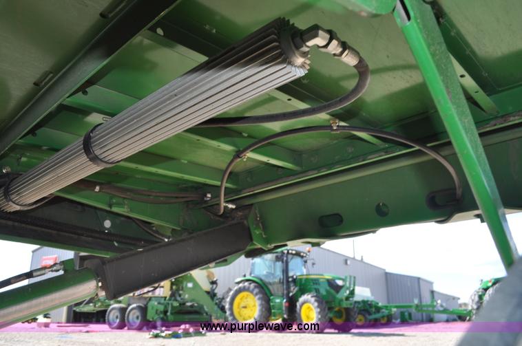 image for item G6479 2009 John Deere 9770 STS combine