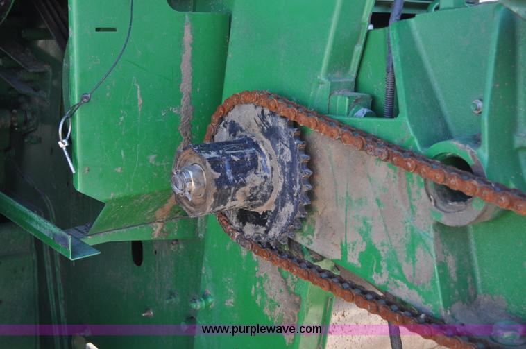 image for item G6479 2009 John Deere 9770 STS combine