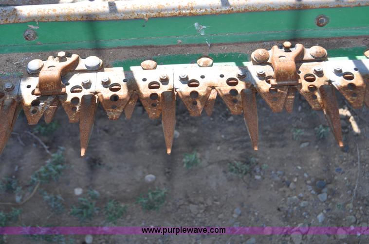 image for item G6480 2010 John Deere 635D 35' draper head