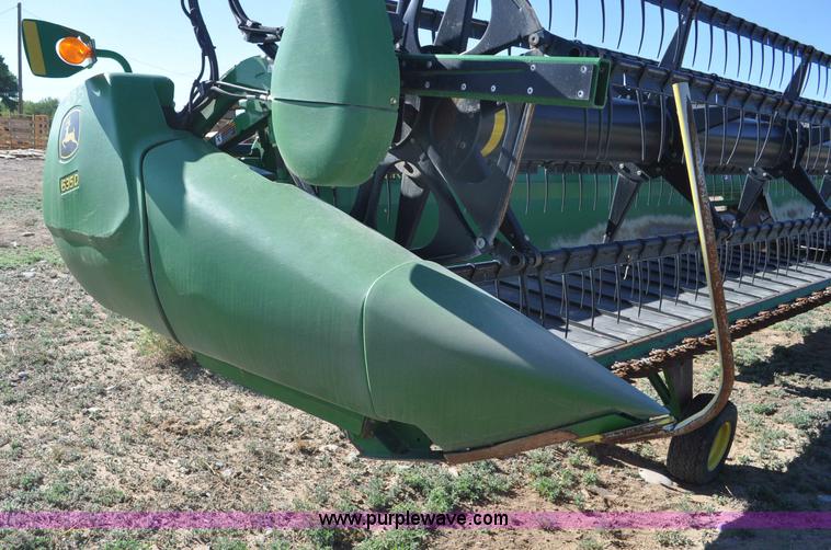 image for item G6480 2010 John Deere 635D 35' draper head
