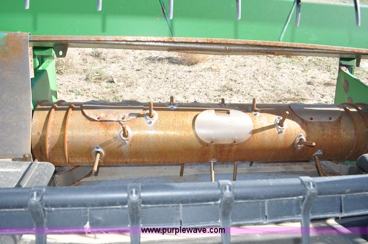 image for item G6481 2008 John Deere 936D 36' draper head