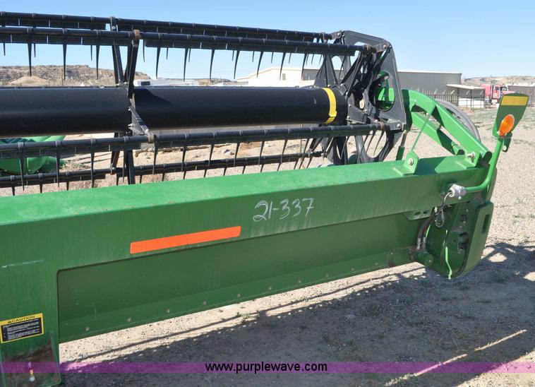 image for item G6481 2008 John Deere 936D 36' draper head