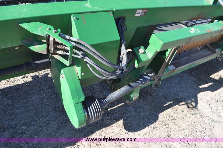 image for item G6481 2008 John Deere 936D 36' draper head