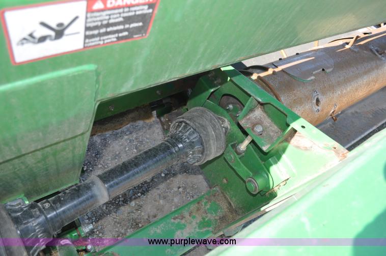image for item G6481 2008 John Deere 936D 36' draper head