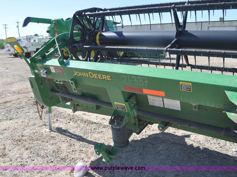 image for item G6481 2008 John Deere 936D 36' draper head
