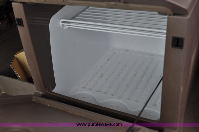 image for item G6484 2012 John Deere S670 combine