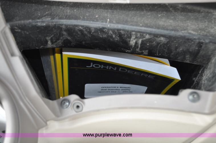 image for item G6484 2012 John Deere S670 combine