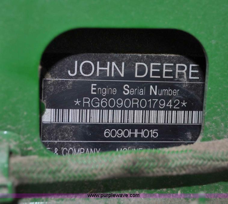 image for item G6484 2012 John Deere S670 combine
