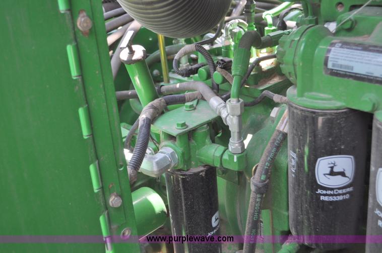 image for item G6484 2012 John Deere S670 combine