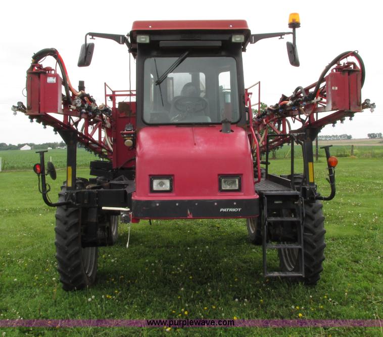 image for item G9115 1999 Case IH SPX3185 Patriot self-propelled sprayer